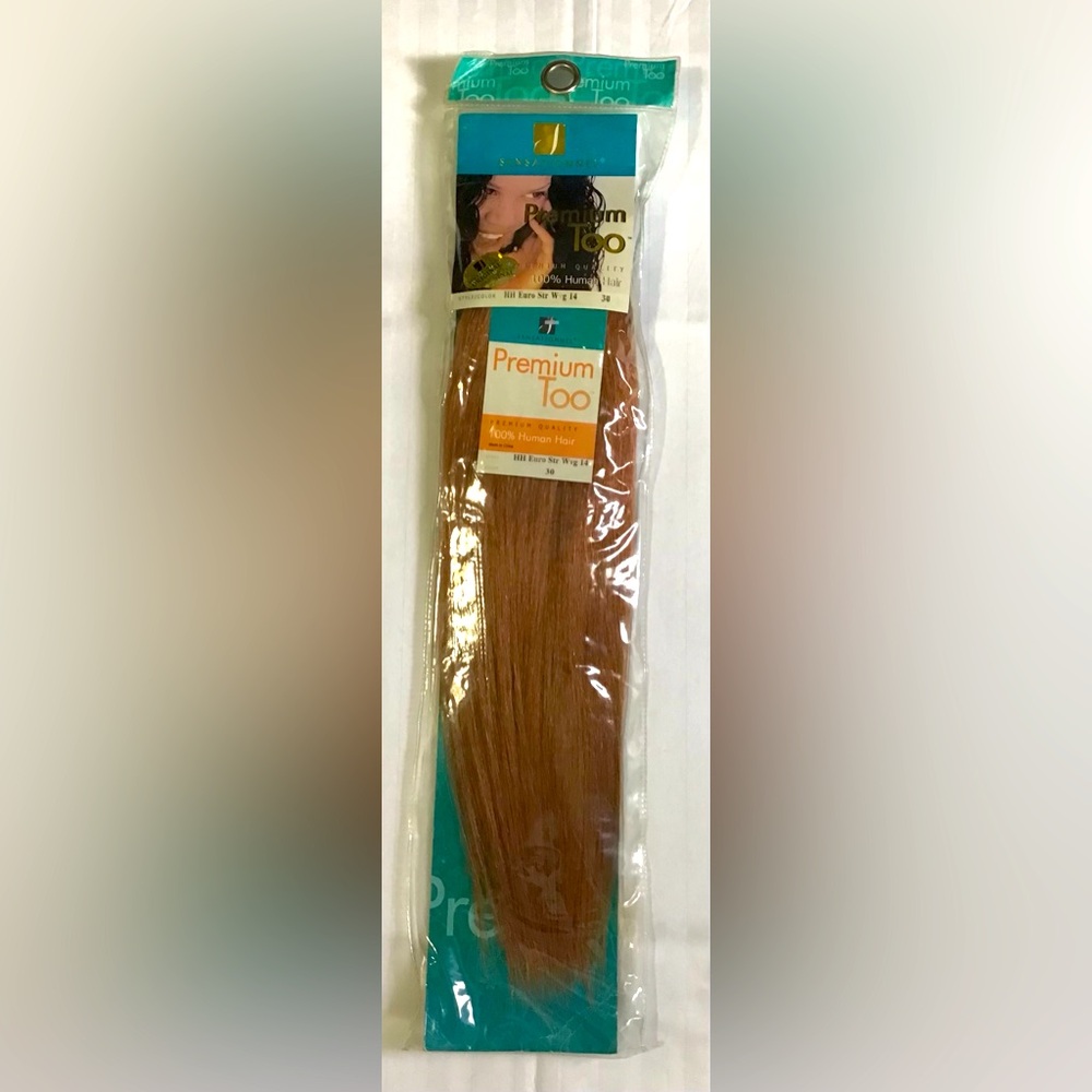 Brown Straight Bundle for Natural Volume